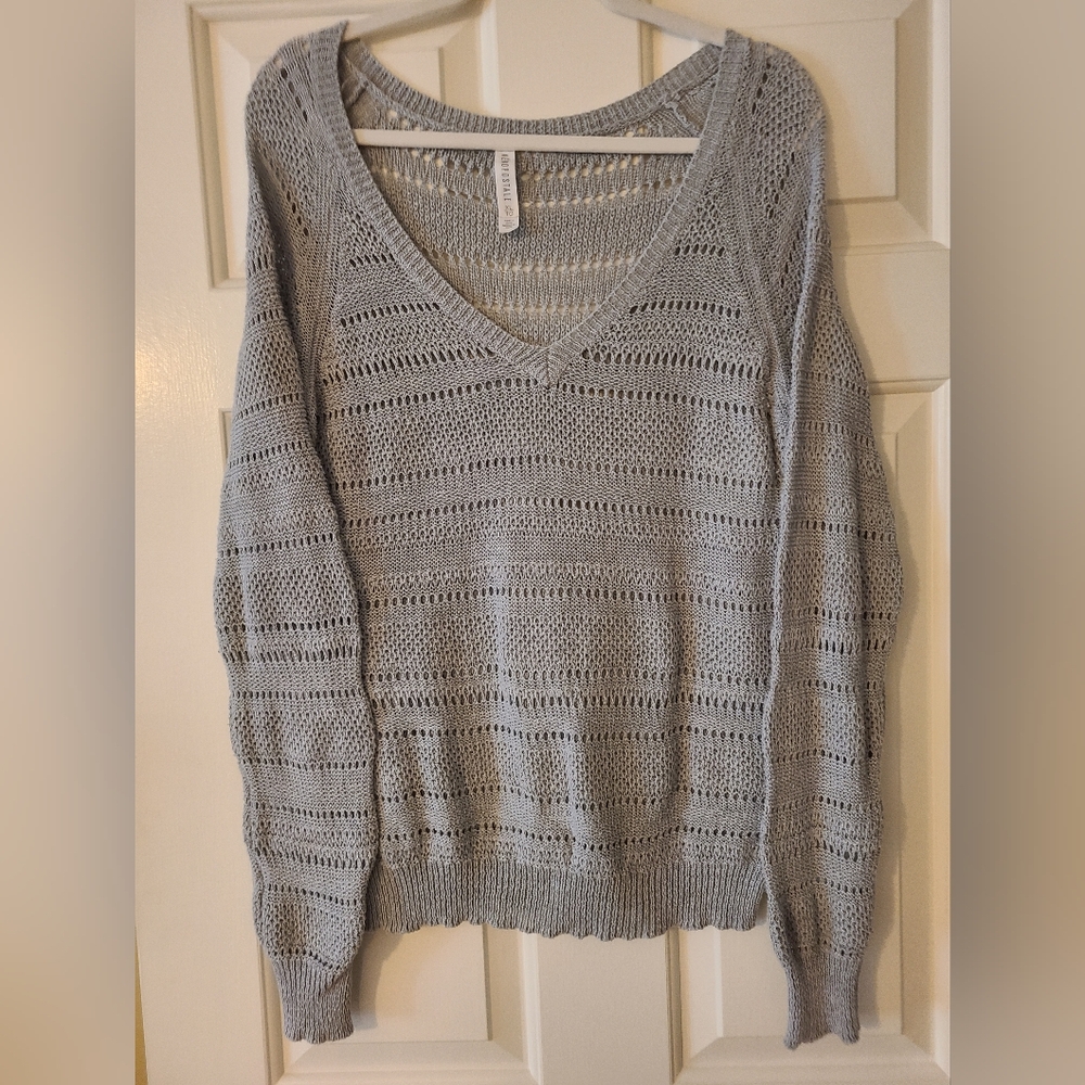 Aeropostale XL Women's Light Gray V-Neck Sweater